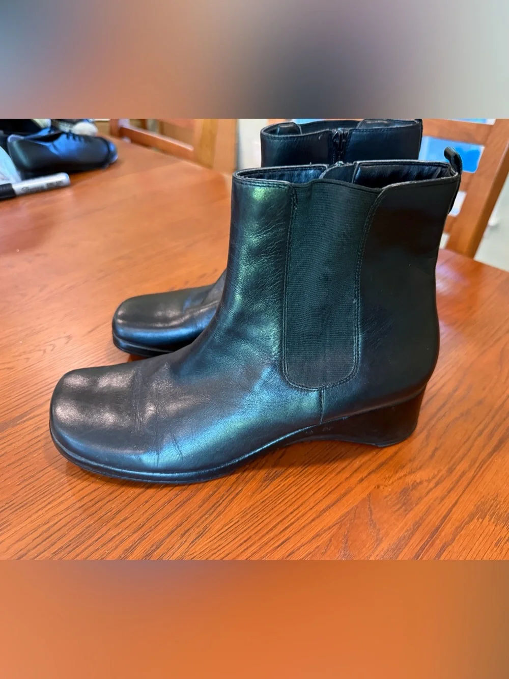 Vintage Liz Claiborne Lizflex 